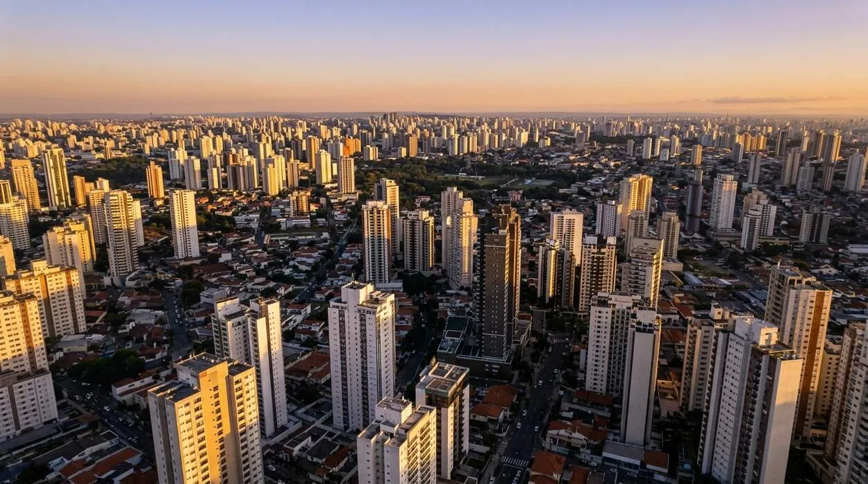 Gerson Pessoa celebra aprovação da lei que regula feiras livres na cidade