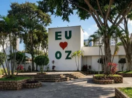 Civis e autoridades celebram os 64 anos de emancipação de Osasco