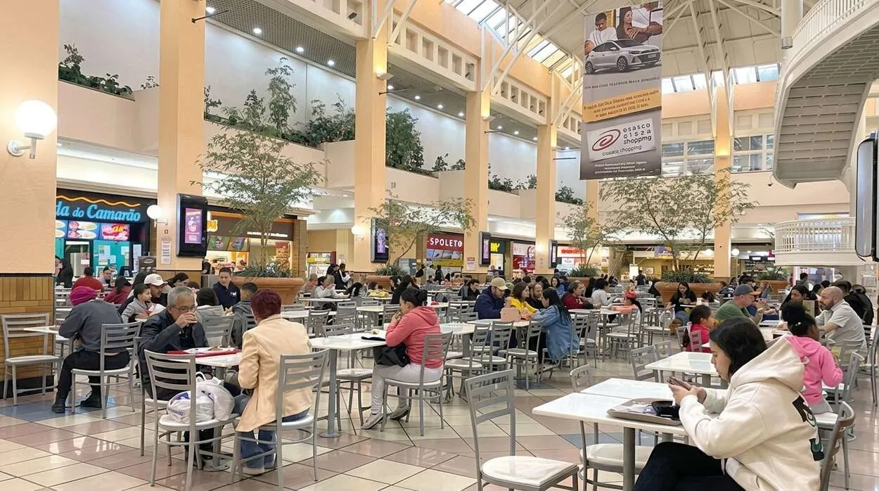 Ala psiquiátrica do Pronto-Socorro em Osasco é inaugurada por Lau Alencar